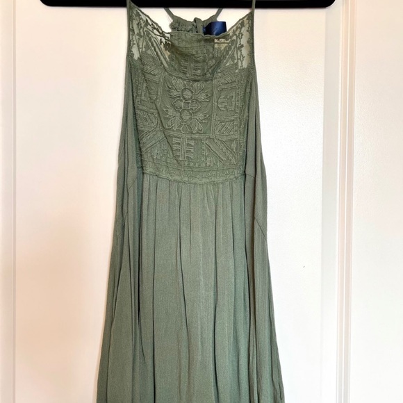 Francesca’s Olive Green Tank Top - Picture 2 of 5